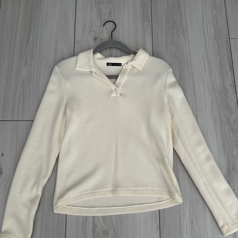 Zara long sleeve half button up size small